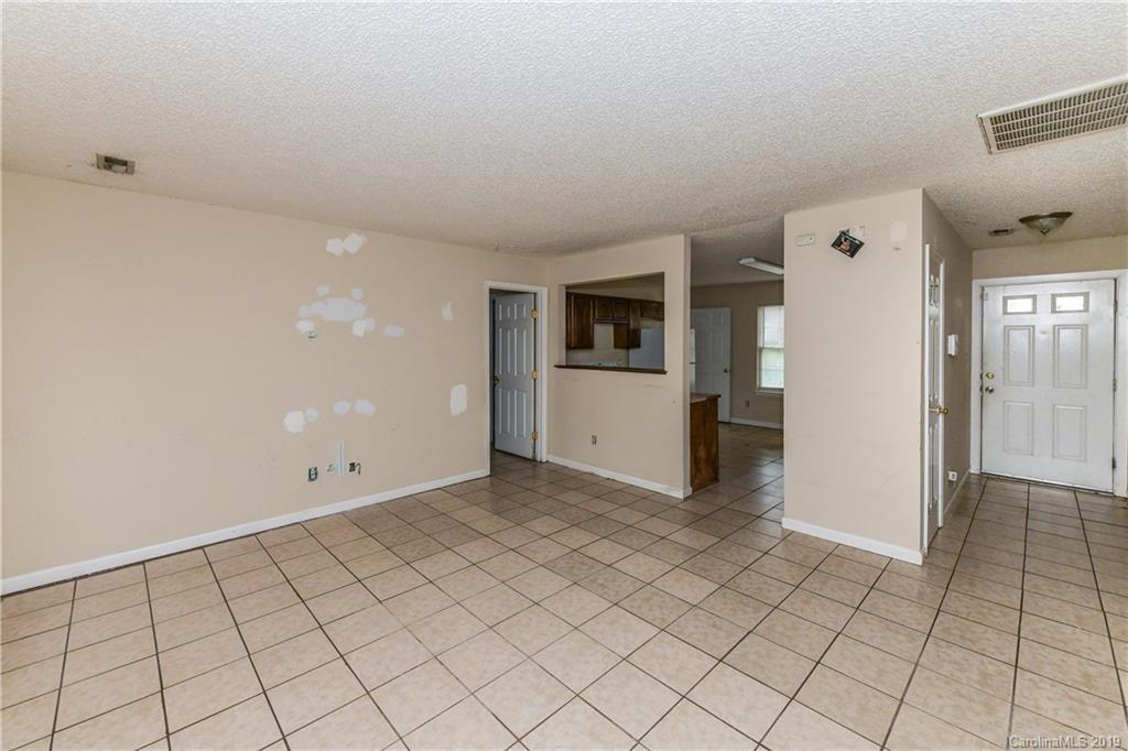 2903 Fairglen Road Charlotte, NC 28269 - Photo 11 of 26