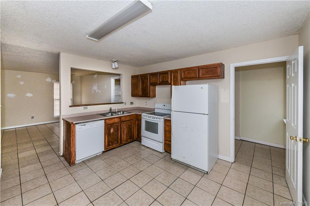 2903 Fairglen Road Charlotte, NC 28269 - Photo 17 of 26