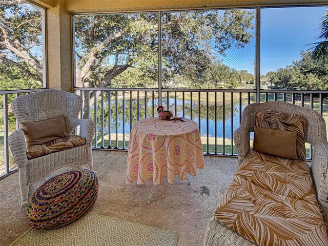 $325,000 | 703 Casa Del Lago Way, Unit 703, Venice, FL 34292