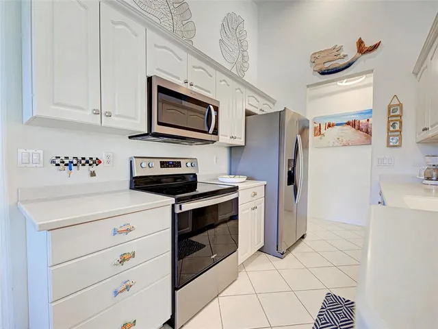 $325,000 | 703 Casa Del Lago Way, Unit 703, Venice, FL 34292