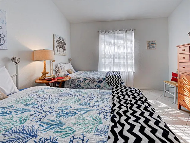 $325,000 | 703 Casa Del Lago Way, Unit 703, Venice, FL 34292