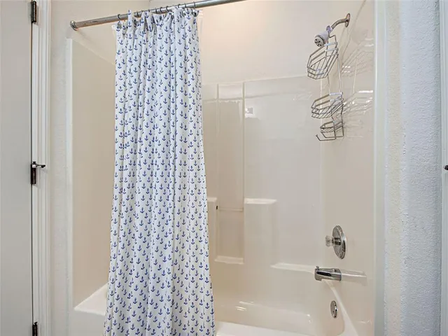 $325,000 | 703 Casa Del Lago Way, Unit 703, Venice, FL 34292