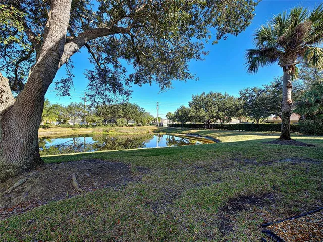 $325,000 | 703 Casa Del Lago Way, Unit 703, Venice, FL 34292