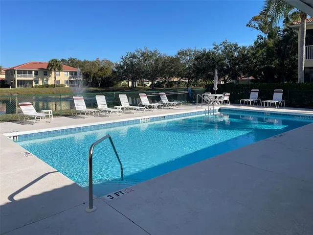 $325,000 | 703 Casa Del Lago Way, Unit 703, Venice, FL 34292