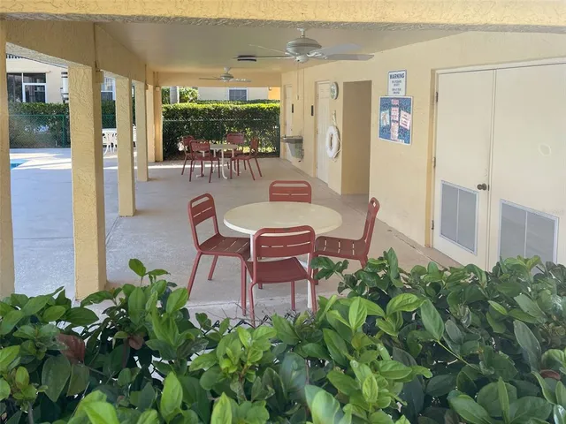 $325,000 | 703 Casa Del Lago Way, Unit 703, Venice, FL 34292