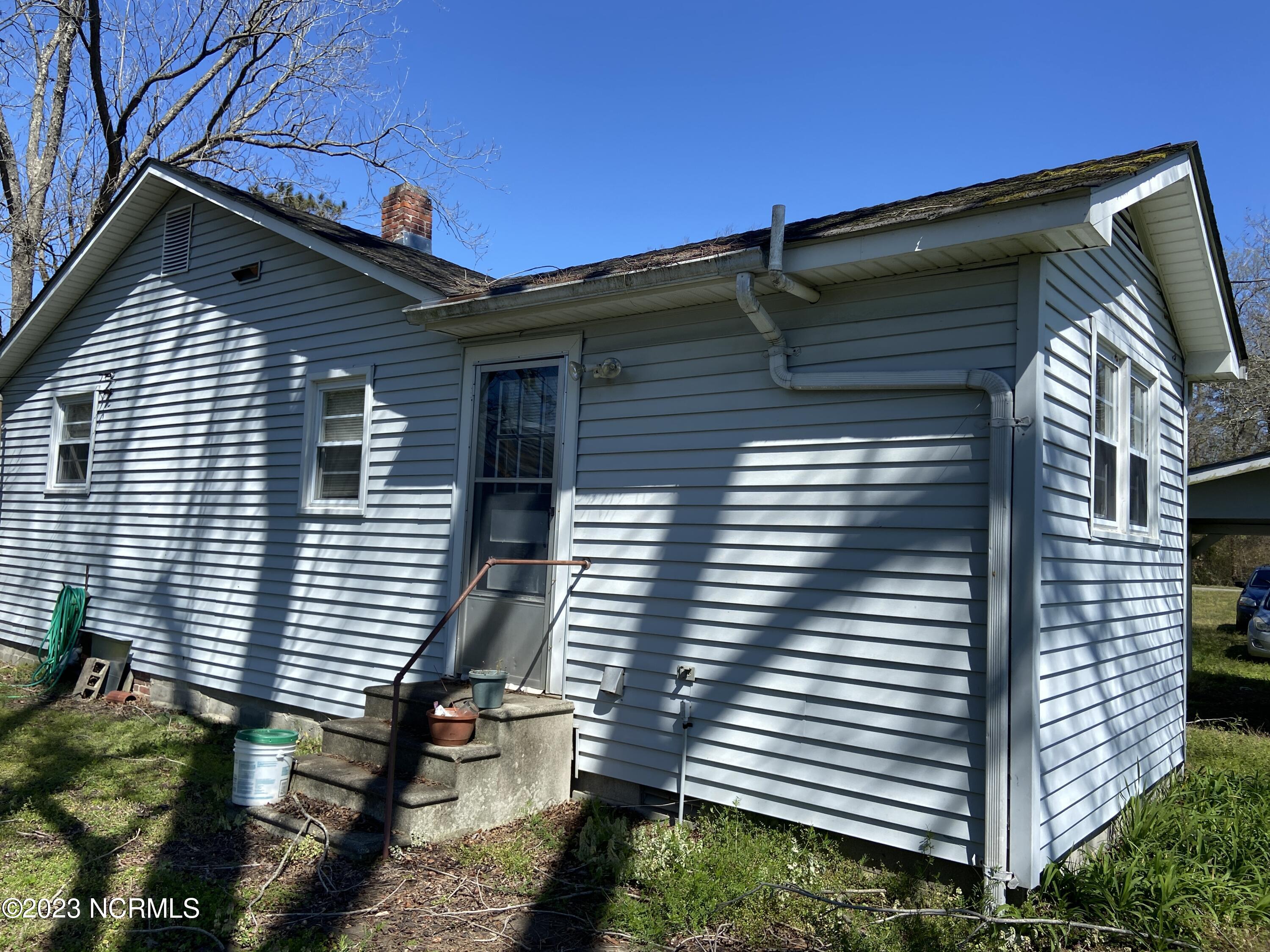 12445 Highway 117 Wallace, NC 28466 - Photo 29 of 36 IMG_4263