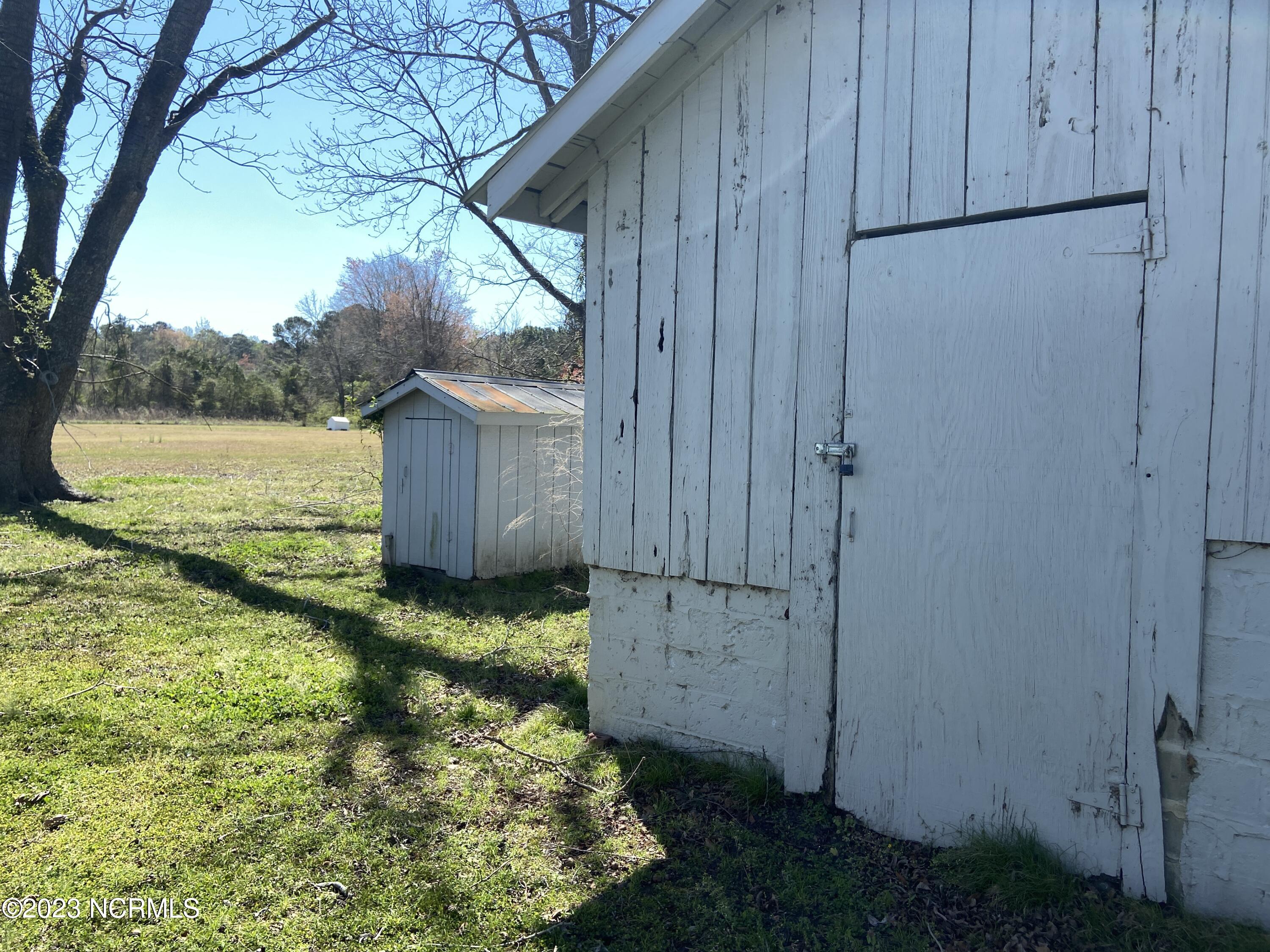 12445 Highway 117 Wallace, NC 28466 - Photo 32 of 36 IMG_4266