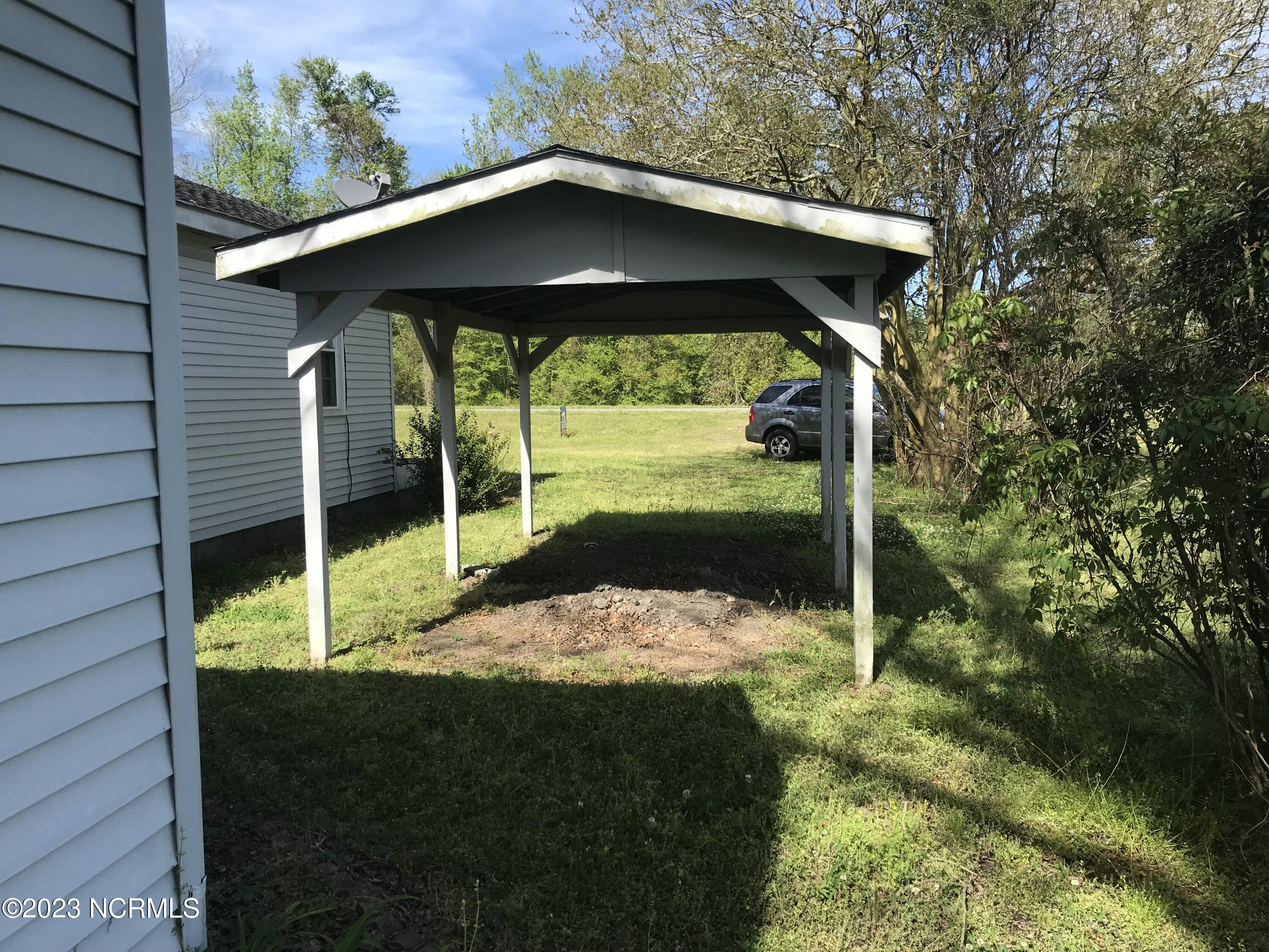 12445 Highway 117 Wallace, NC 28466 - Photo 33 of 36 150AAB82-E3EC-495E-B4DE-CD2C42972FB8