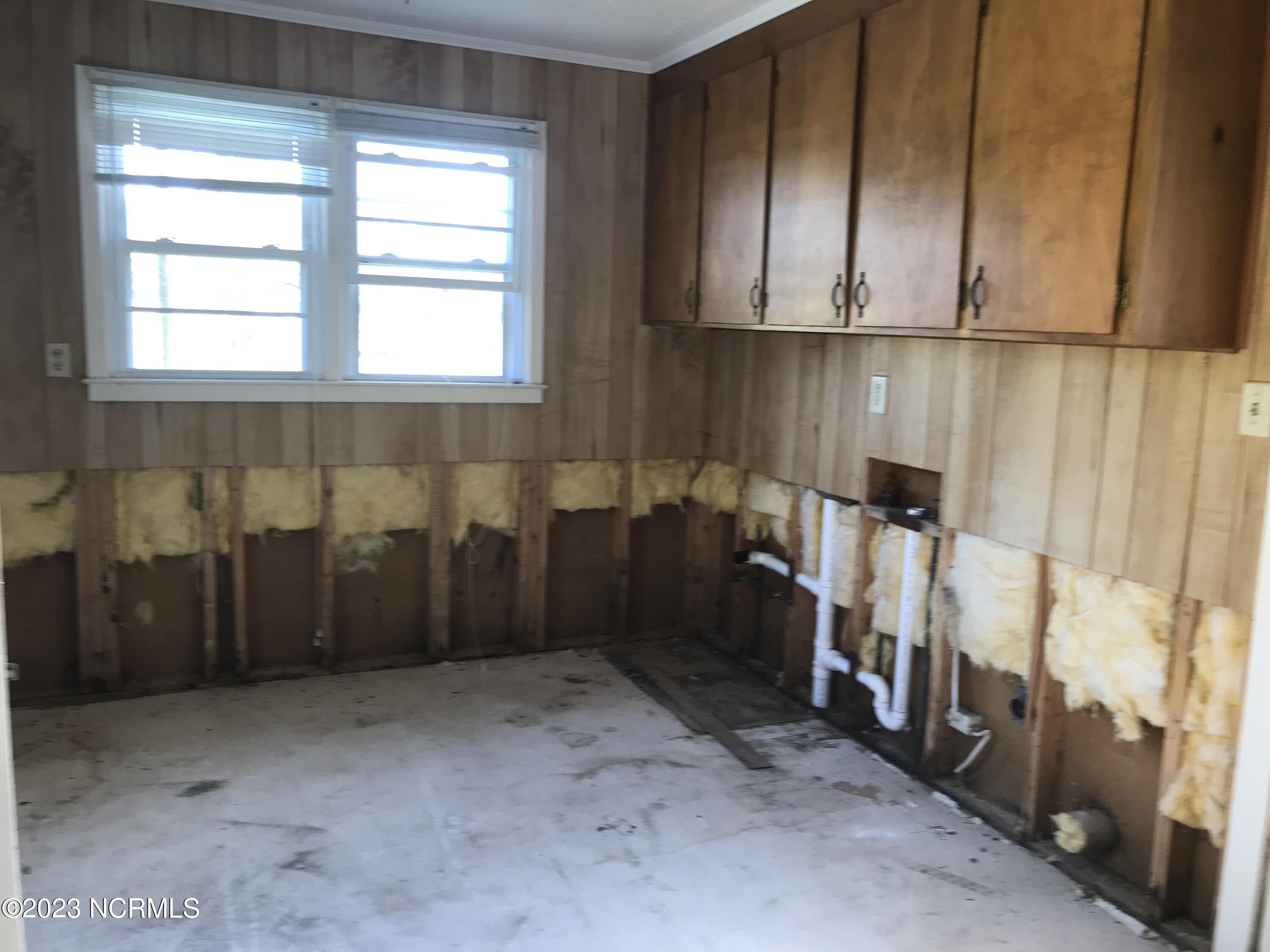 12445 Highway 117 Wallace, NC 28466 - Photo 4 of 36 5AD546EC-4207-4B93-95E0-E84282A7C603