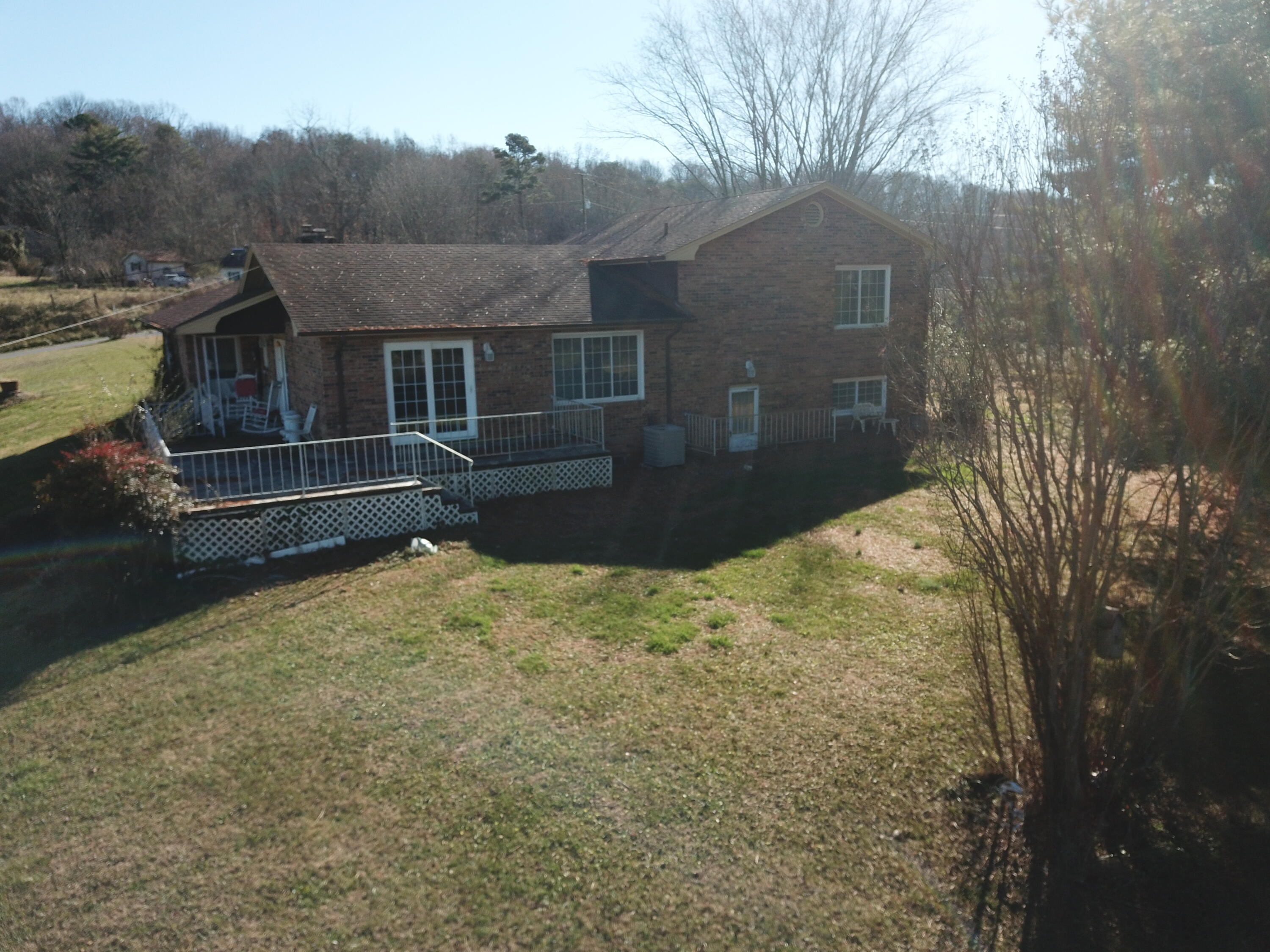 1845 East Fork Road Greeneville, TN 37743 - Photo 3 of 15 org_8549484996d96d8d_1639418480000