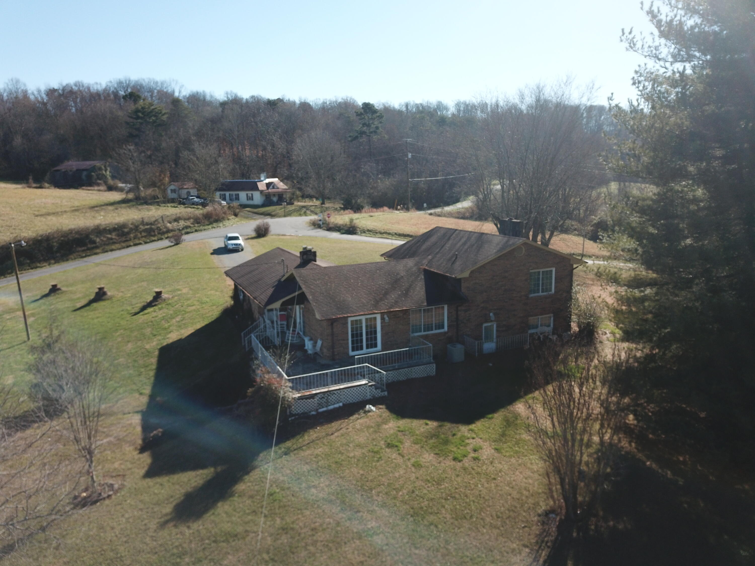 1845 East Fork Road Greeneville, TN 37743 - Photo 4 of 15 org_a9268c0b30d0f915_1639418514000