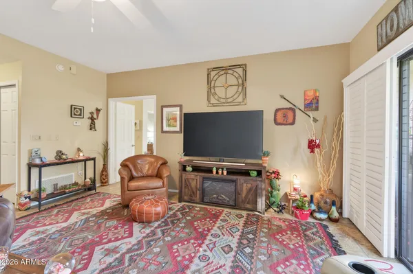$290,000 | 19400 North Westbrook Parkway, Unit 125, Peoria, AZ 85382