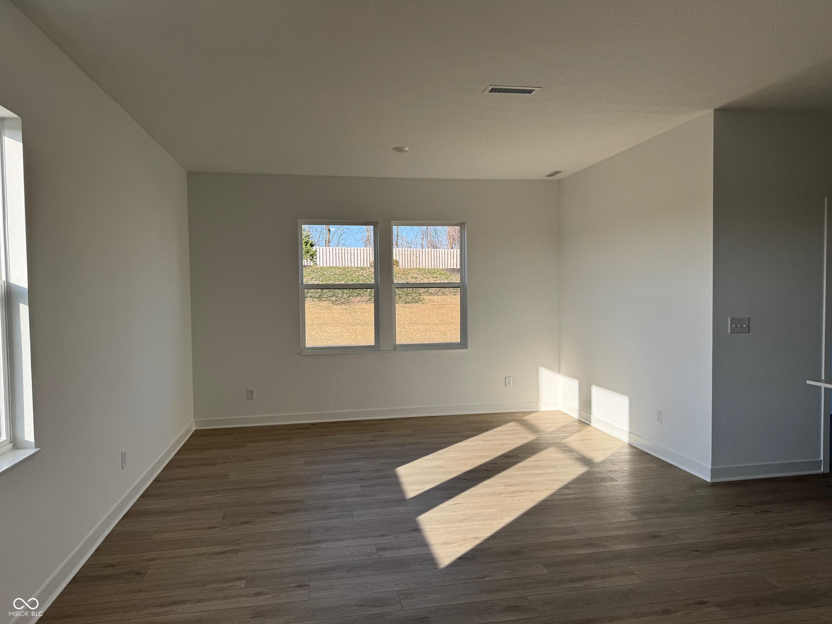 15122 Farrington Way Fishers, IN 46037 - Photo 7 of 23