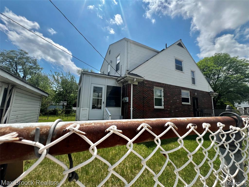 15518 Meyers Road Detroit, MI 48227 - Photo 29 of 29