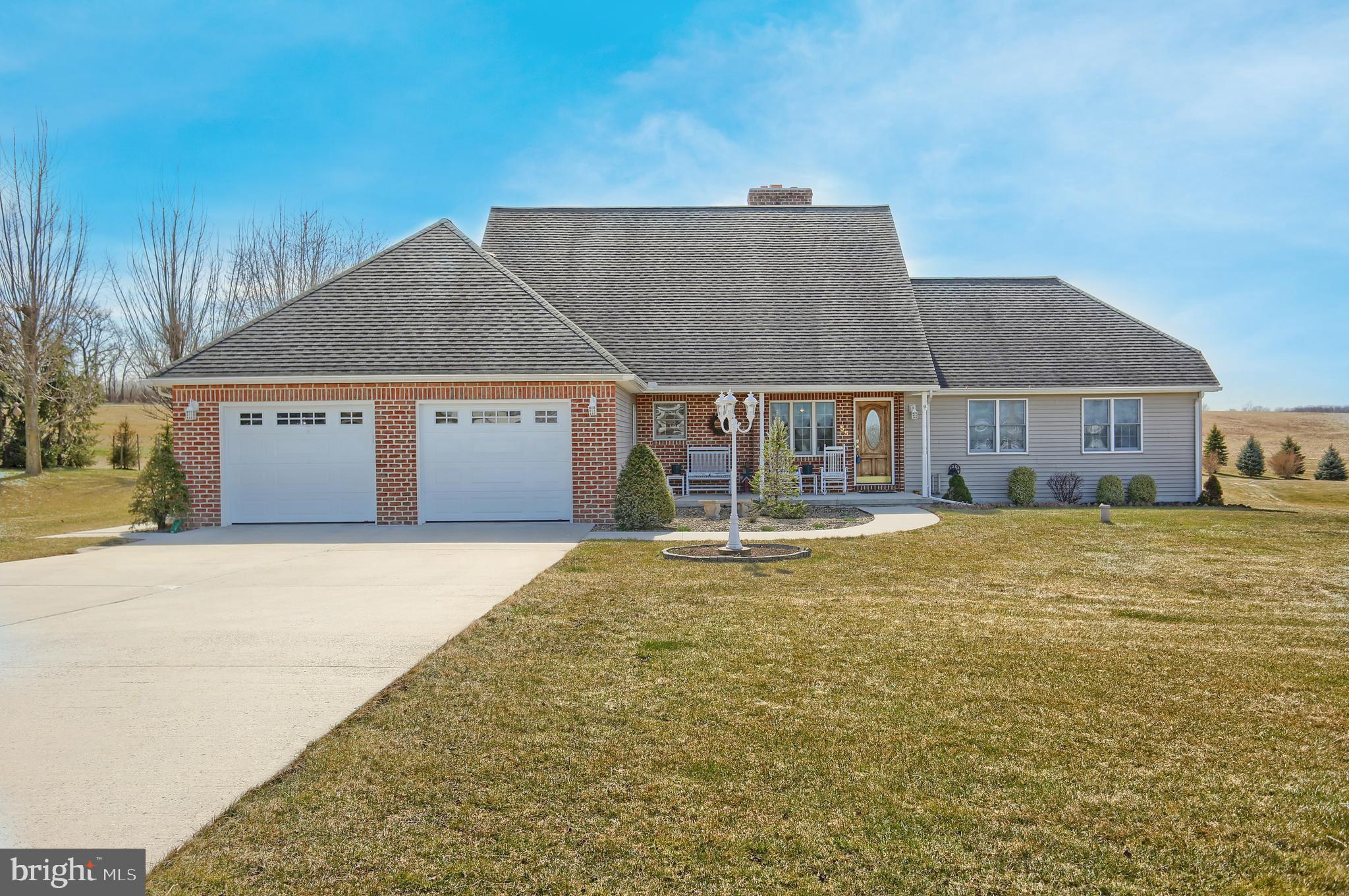 55 Spring Lane Road Dillsburg, PA 17019 - Photo 2 of 48 Gallery Image 2