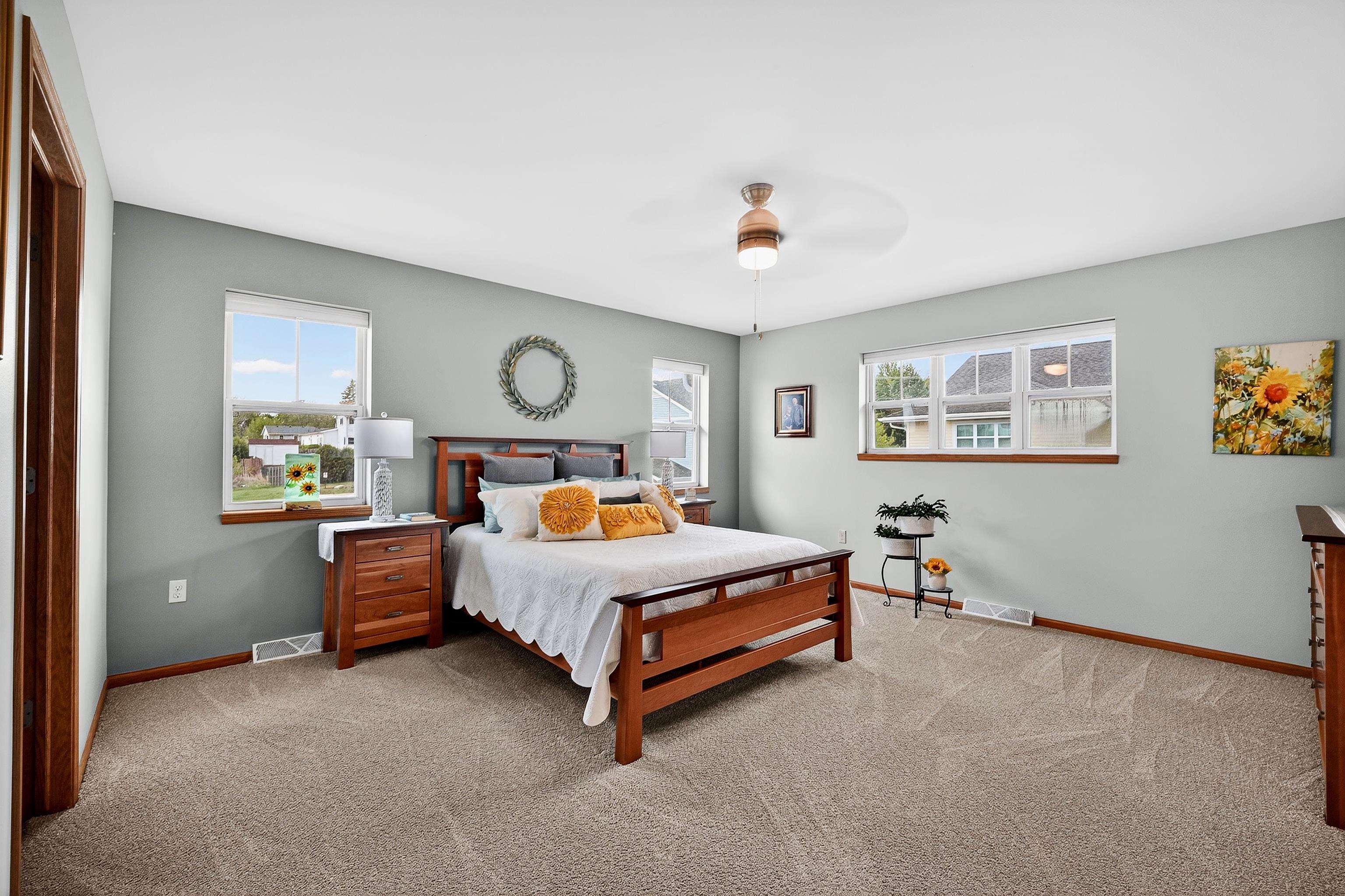 5124 Merwood Lane Madison, WI 53718 - Photo 12 of 34