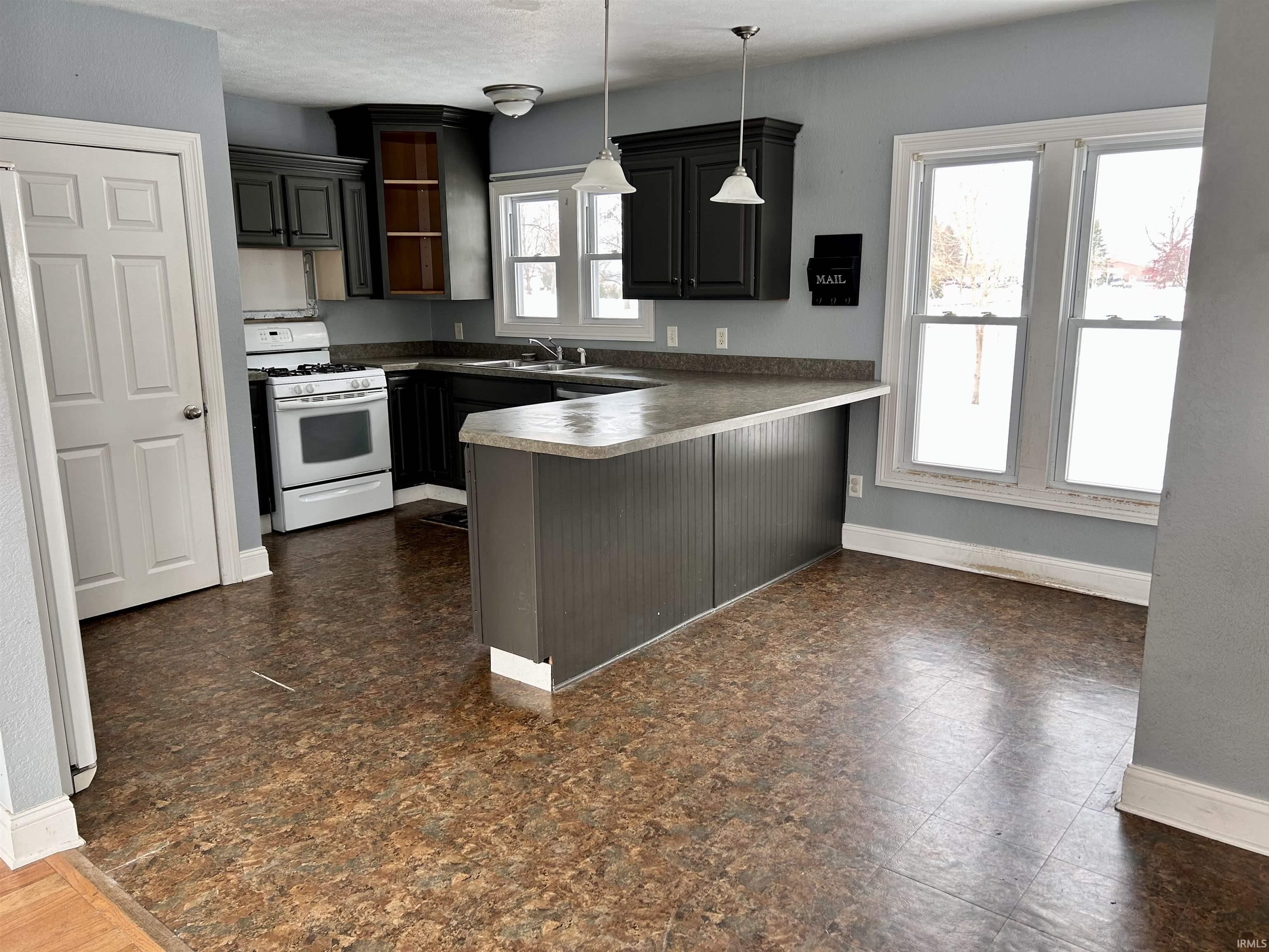 1002 North Main Street Bourbon, IN 46504 - Photo 2 of 16