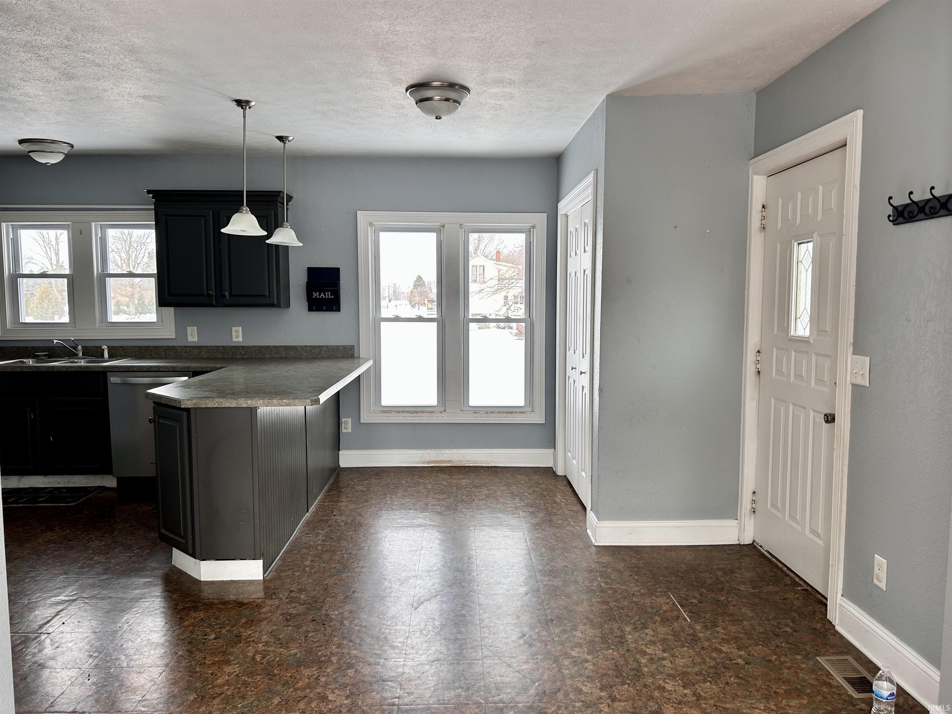 1002 North Main Street Bourbon, IN 46504 - Photo 4 of 16