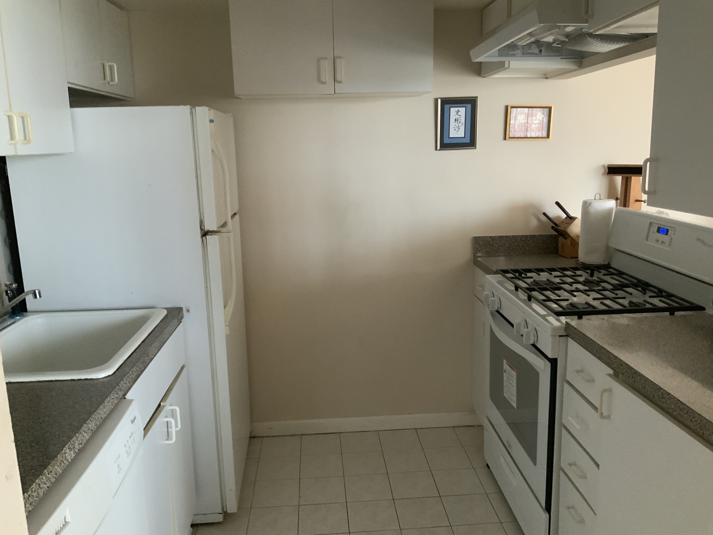 6150 North Kenmore Avenue, Unit 5D Chicago, IL 60660 - Photo 18 of 25