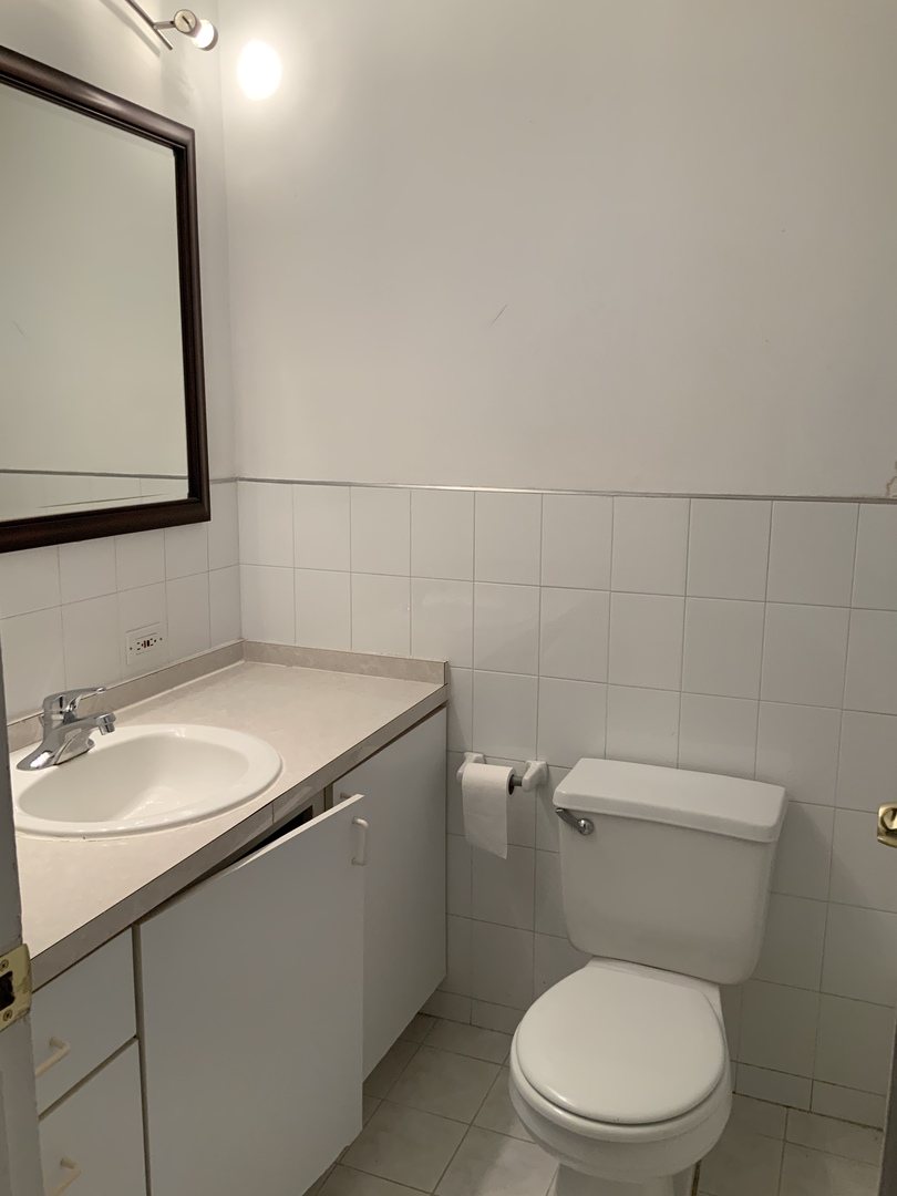 6150 North Kenmore Avenue, Unit 5D Chicago, IL 60660 - Photo 22 of 25