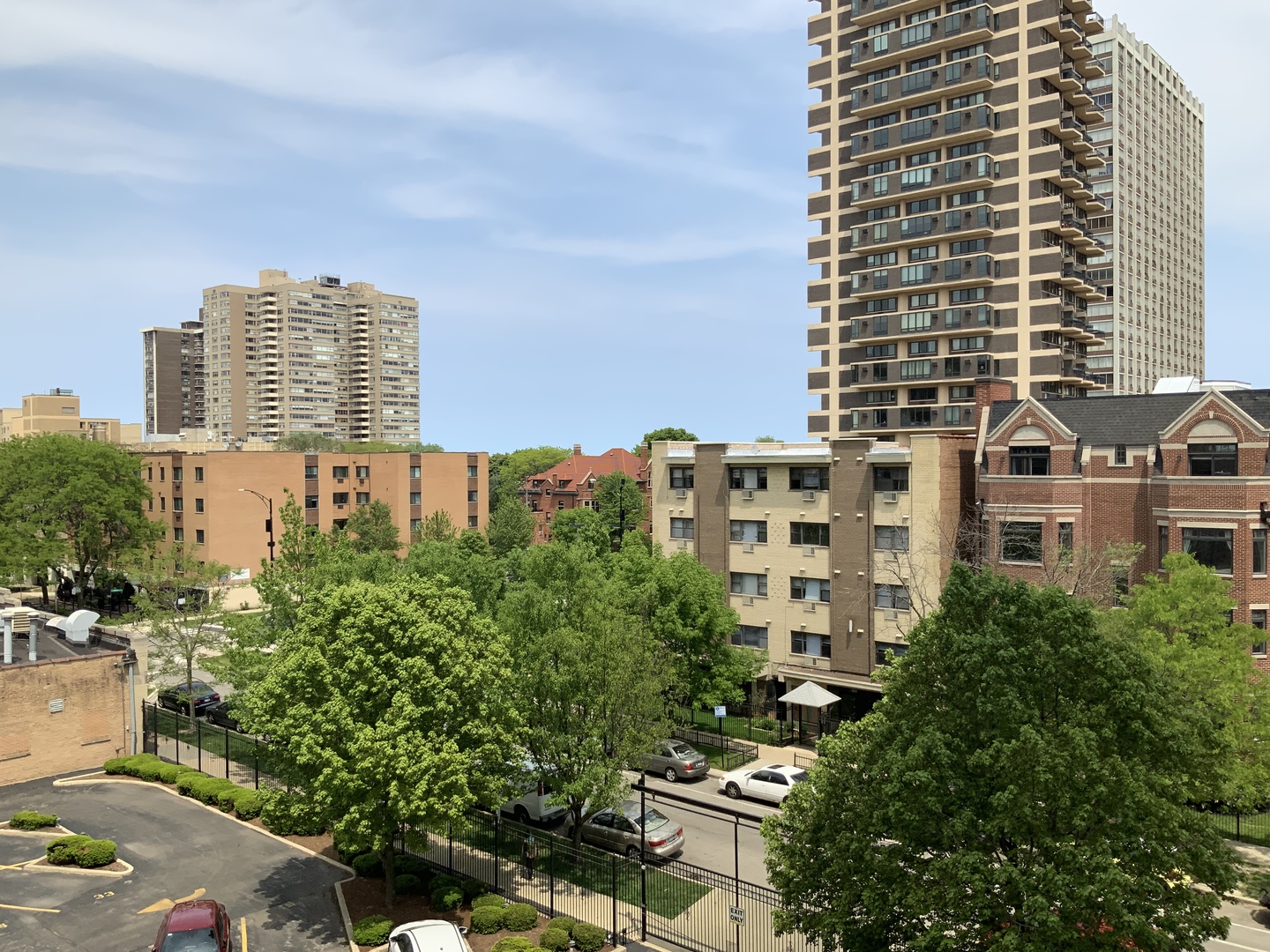 6150 North Kenmore Avenue, Unit 5D Chicago, IL 60660 - Photo 10 of 25