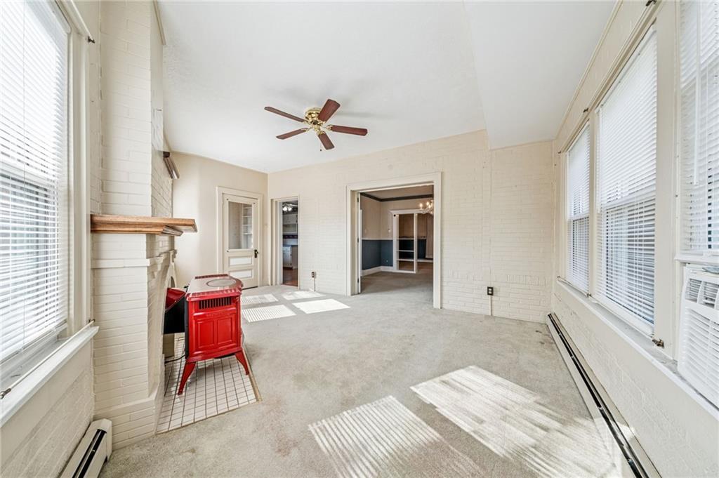 100 Grace Street Apollo, PA 15613 - Photo 17 of 42 a living room with furniture
