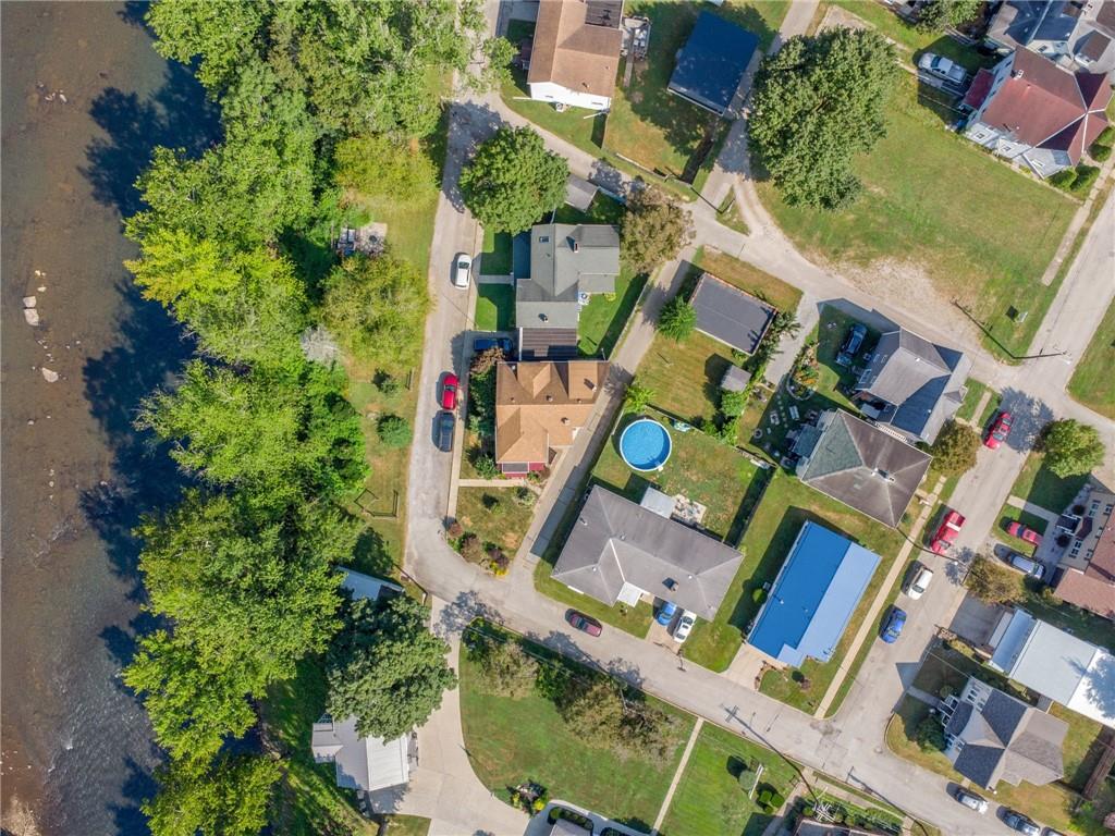 100 Grace Street Apollo, PA 15613 - Photo 40 of 42 an aerial view of a house with a yard and garden
