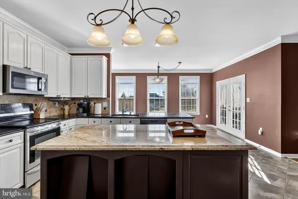 $500,000 | 50 Cypress Point Drive, Charles Town, WV 25414