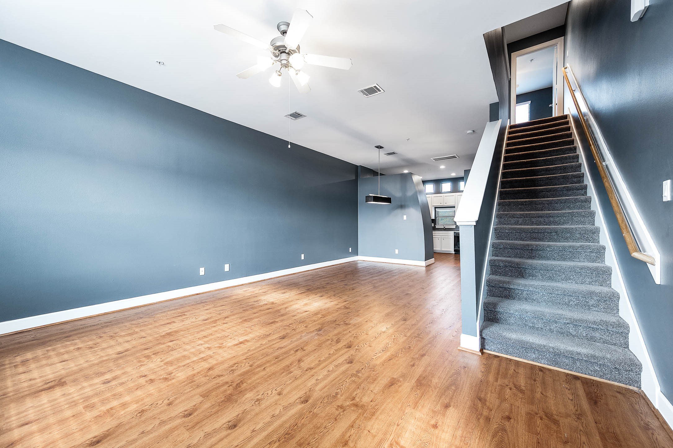7650 Springhill Street, Unit 704 Houston, TX 77021 - Photo 8 of 23