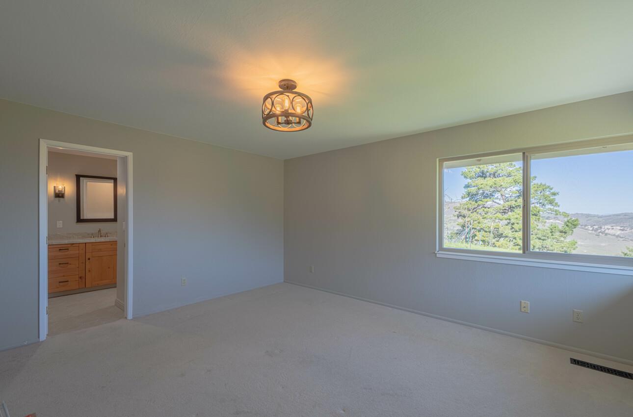 52259 Pine Canyon Road King City, CA 93930 - Photo 31 of 62 an empty room with a window