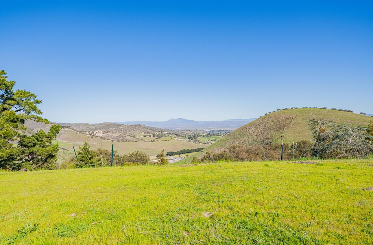 52259 Pine Canyon Road King City, CA 93930 - Photo 54 of 62 a view of an ocean