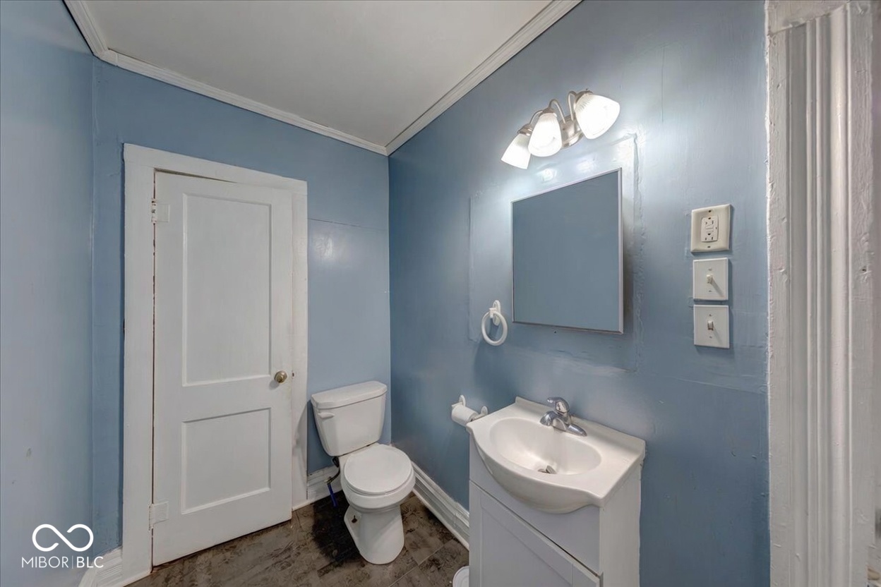 623 Ruddle Avenue Anderson, IN 46012 - Photo 16 of 18