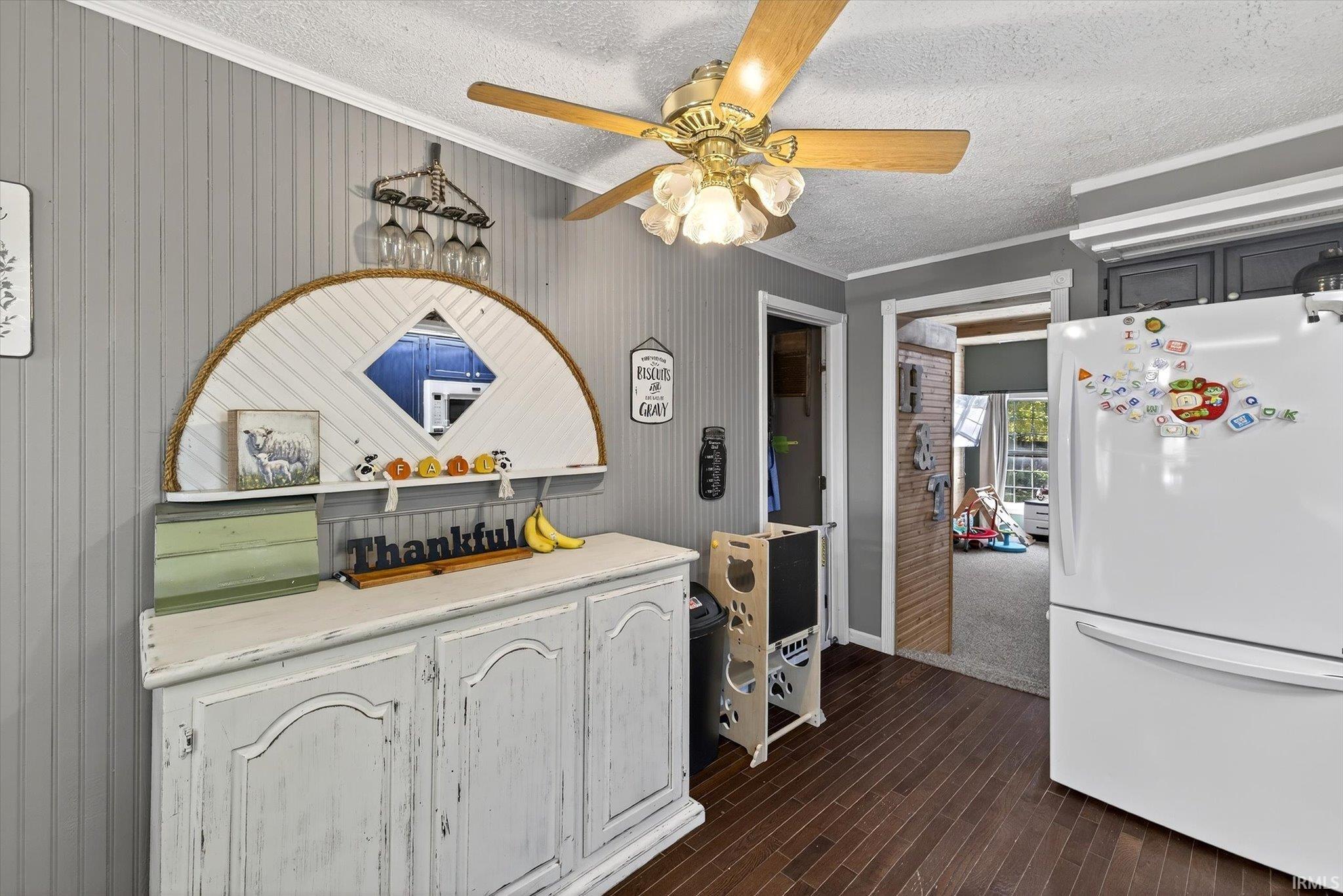 774 South Baseline Road Bloomfield, IN 47424 - Photo 9 of 26
