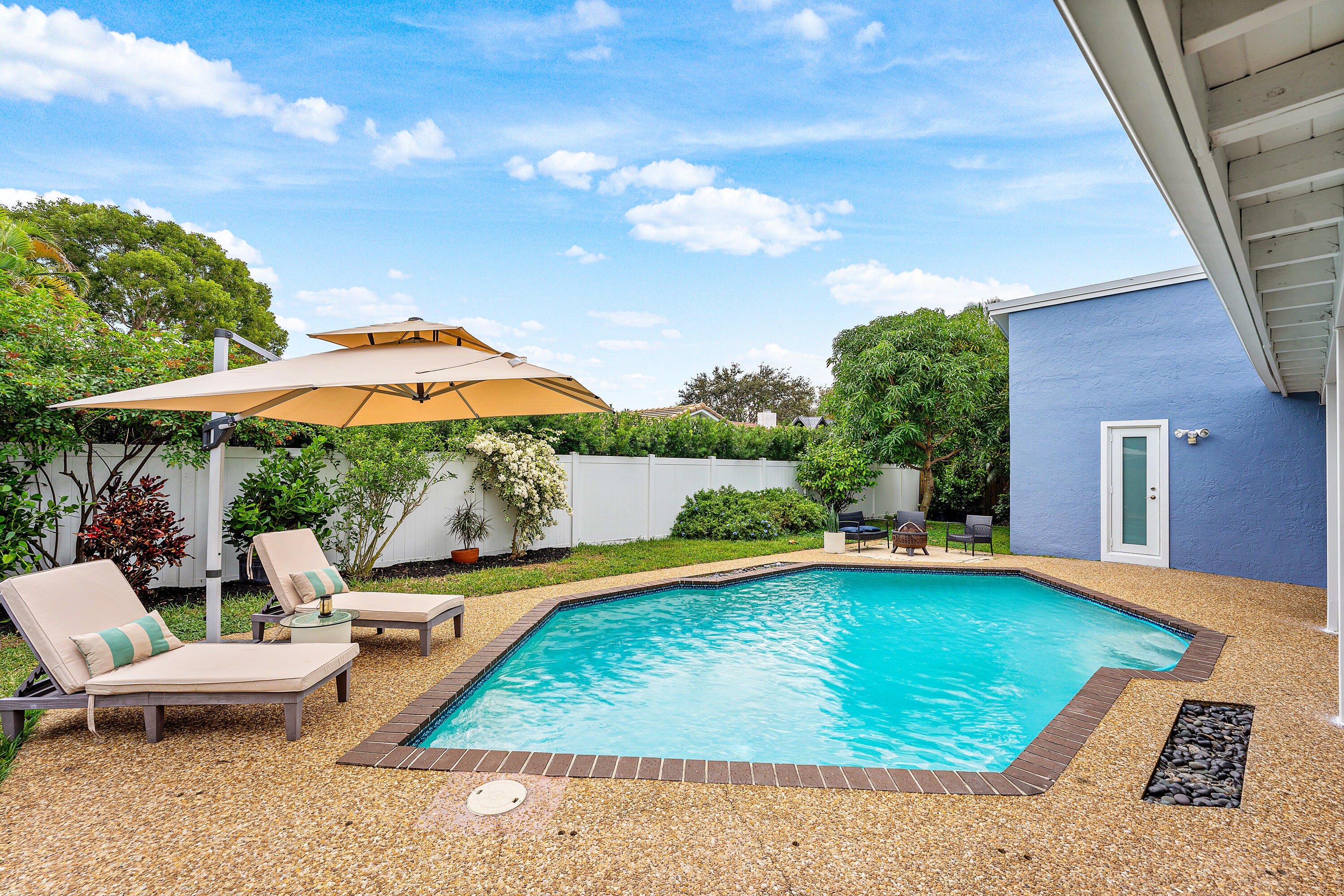 20858 Sonrisa Way Boca Raton, FL 33433 - Photo 28 of 36 36