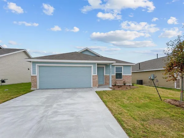 $2,450 | 2521 Bunkerton Drive, Fort Worth, TX 76179
