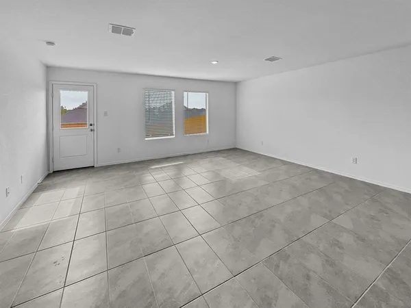 $2,450 | 2521 Bunkerton Drive, Fort Worth, TX 76179