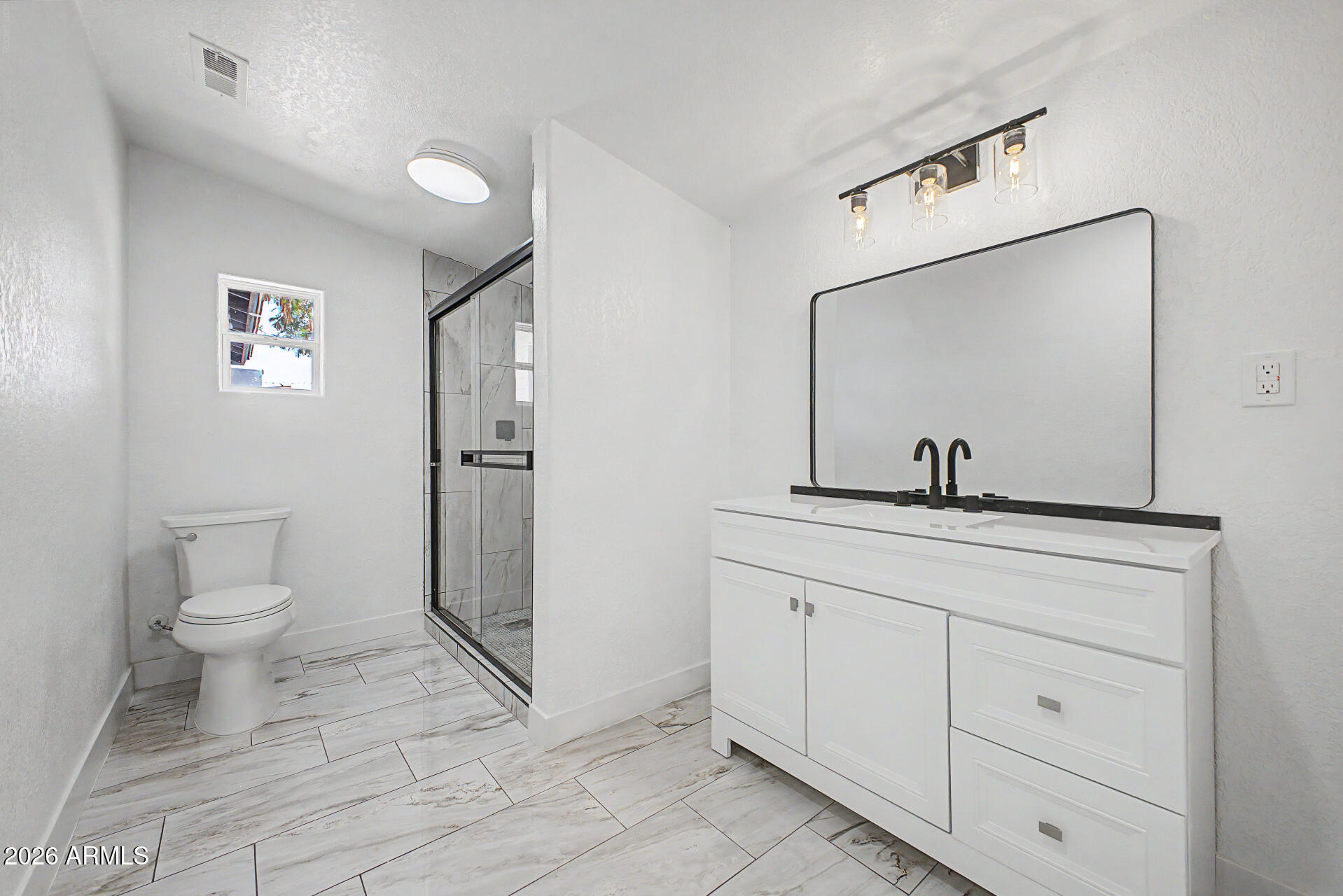 117 West Roeser Road Phoenix, AZ 85041 - Photo 18 of 34 18 - Roeser