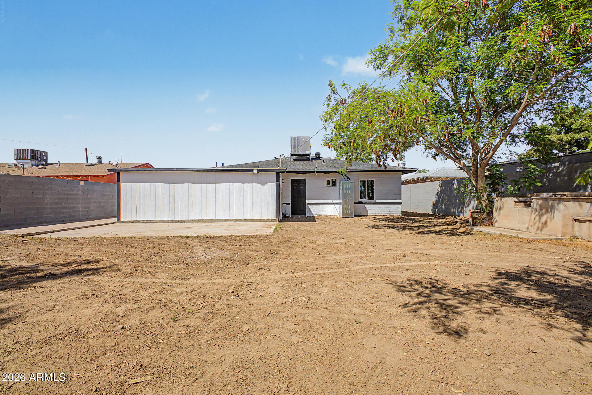 117 West Roeser Road Phoenix, AZ 85041 - Photo 28 of 34 29 - Roeser