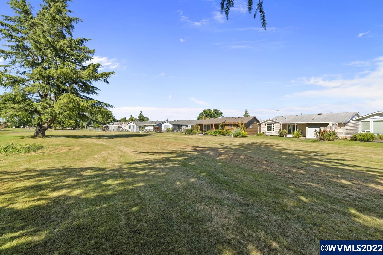 1747 Princeton Road Woodburn, OR 97071 - Photo 26 of 41 Gallery Image 26