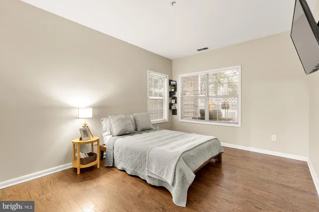 $328,000 | 2356 Garnett Drive, Unit 1, Alexandria, VA 22311