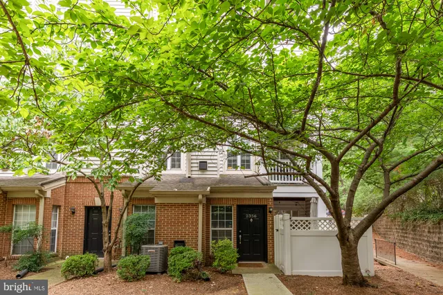 $328,000 | 2356 Garnett Drive, Unit 1, Alexandria, VA 22311