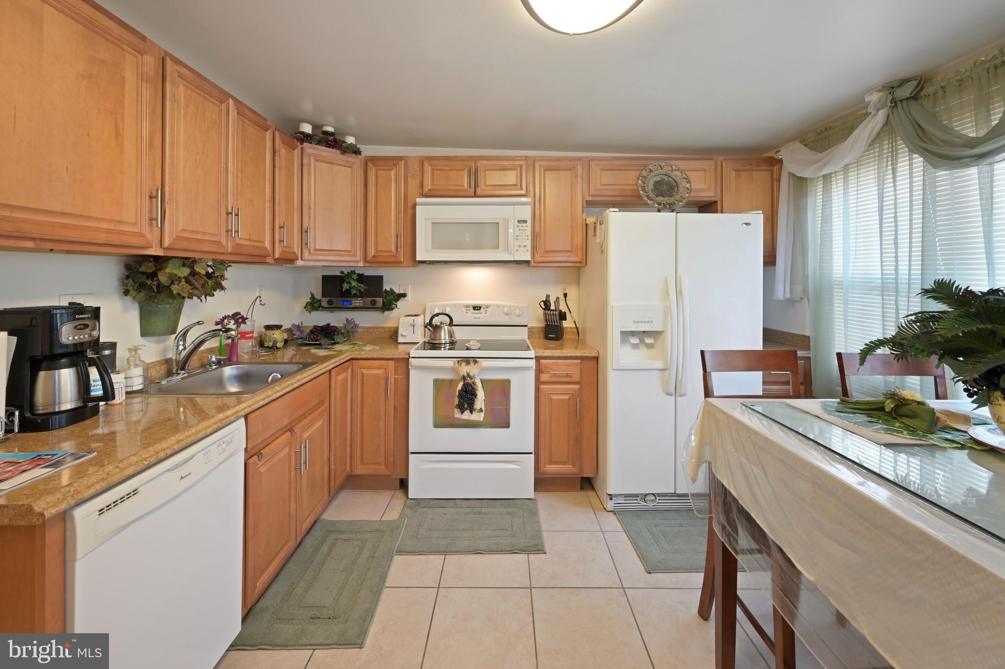 146 West Edgevale Road Baltimore, MD 21225 - Photo 8 of 29 Kitchen