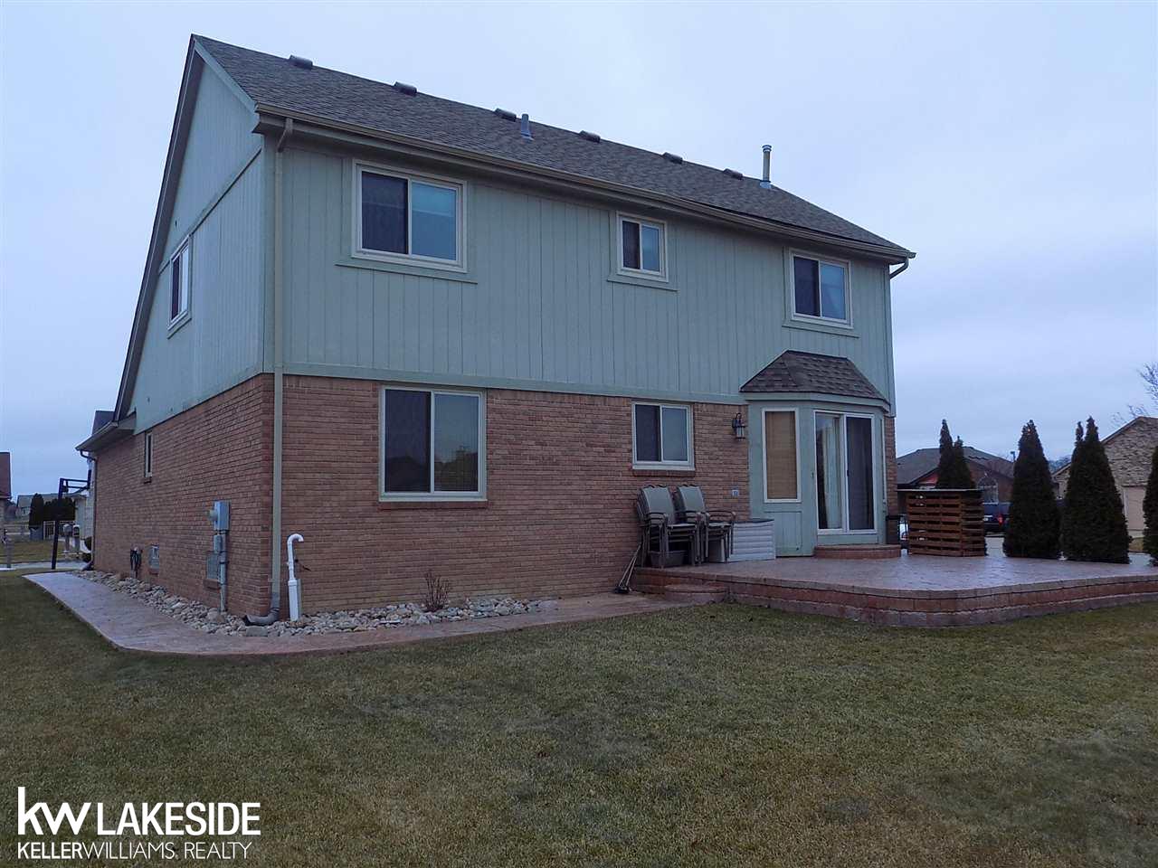 53112 West Ridge Drive Chesterfield, MI 48051 - Photo 4 of 33