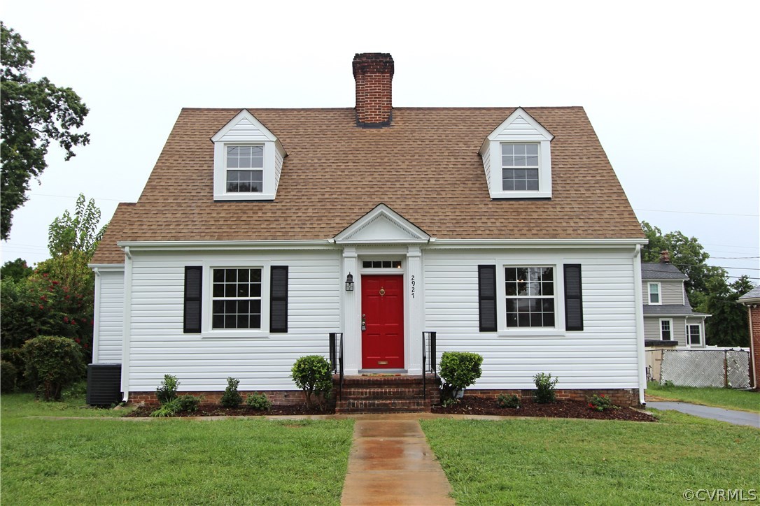 2927 Brook Road Richmond, VA 23220 - Photo 1 of 26 Gallery Image 1