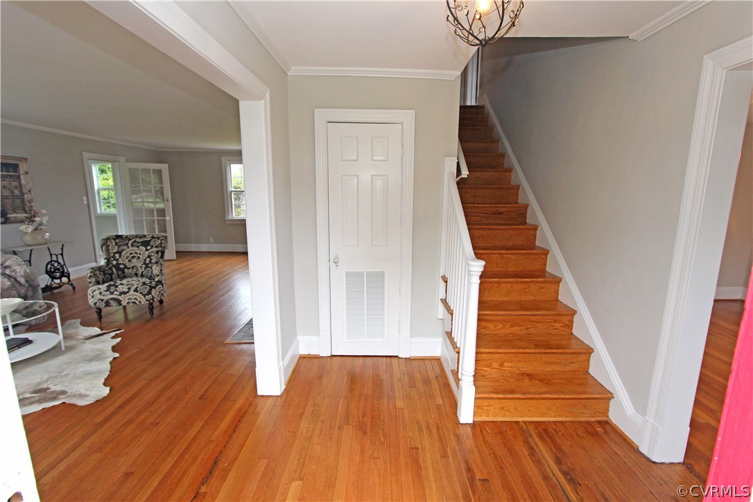 2927 Brook Road Richmond, VA 23220 - Photo 3 of 26 Gallery Image 3