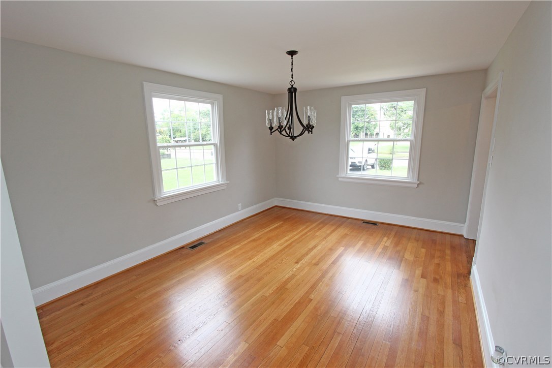 2927 Brook Road Richmond, VA 23220 - Photo 4 of 26 Gallery Image 4