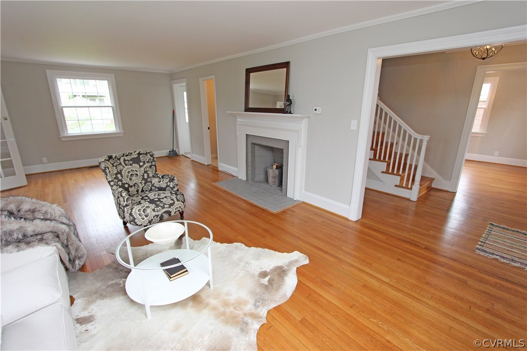 2927 Brook Road Richmond, VA 23220 - Photo 6 of 26 Gallery Image 6