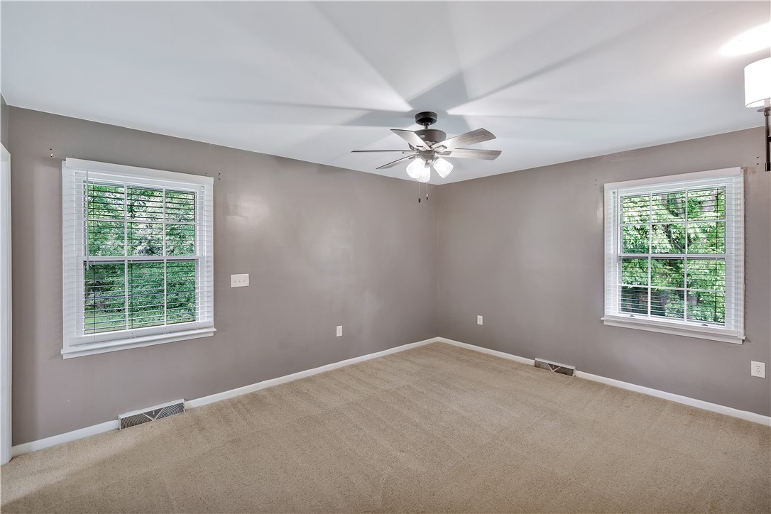 719 West Quincy Road Seneca, SC 29678 - Photo 21 of 30 Gallery Image 21