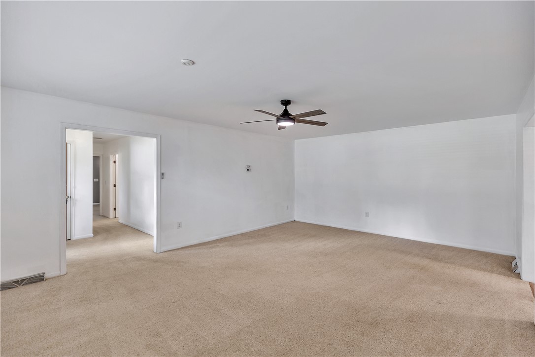 719 West Quincy Road Seneca, SC 29678 - Photo 6 of 30 Gallery Image 6