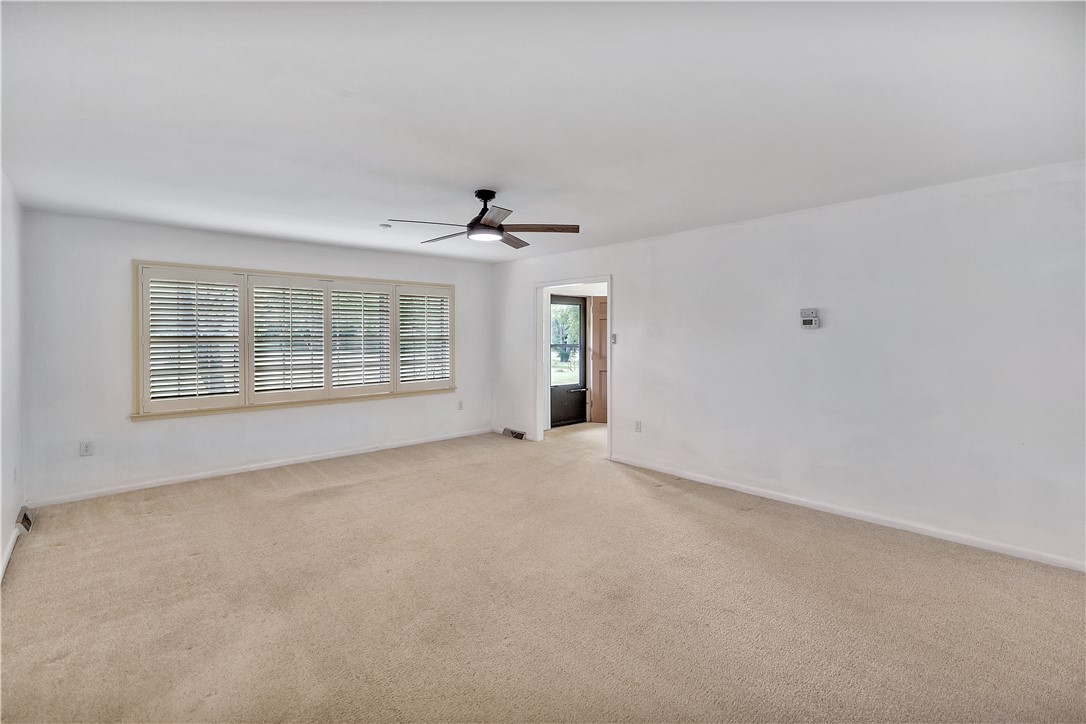719 West Quincy Road Seneca, SC 29678 - Photo 7 of 30 Gallery Image 7